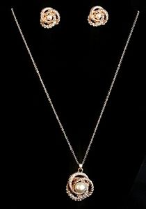 PEARL INLAID HOLLOW FLOWER JEWELRY SET